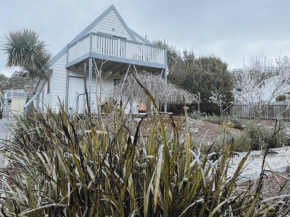 Barefoot Bungalow